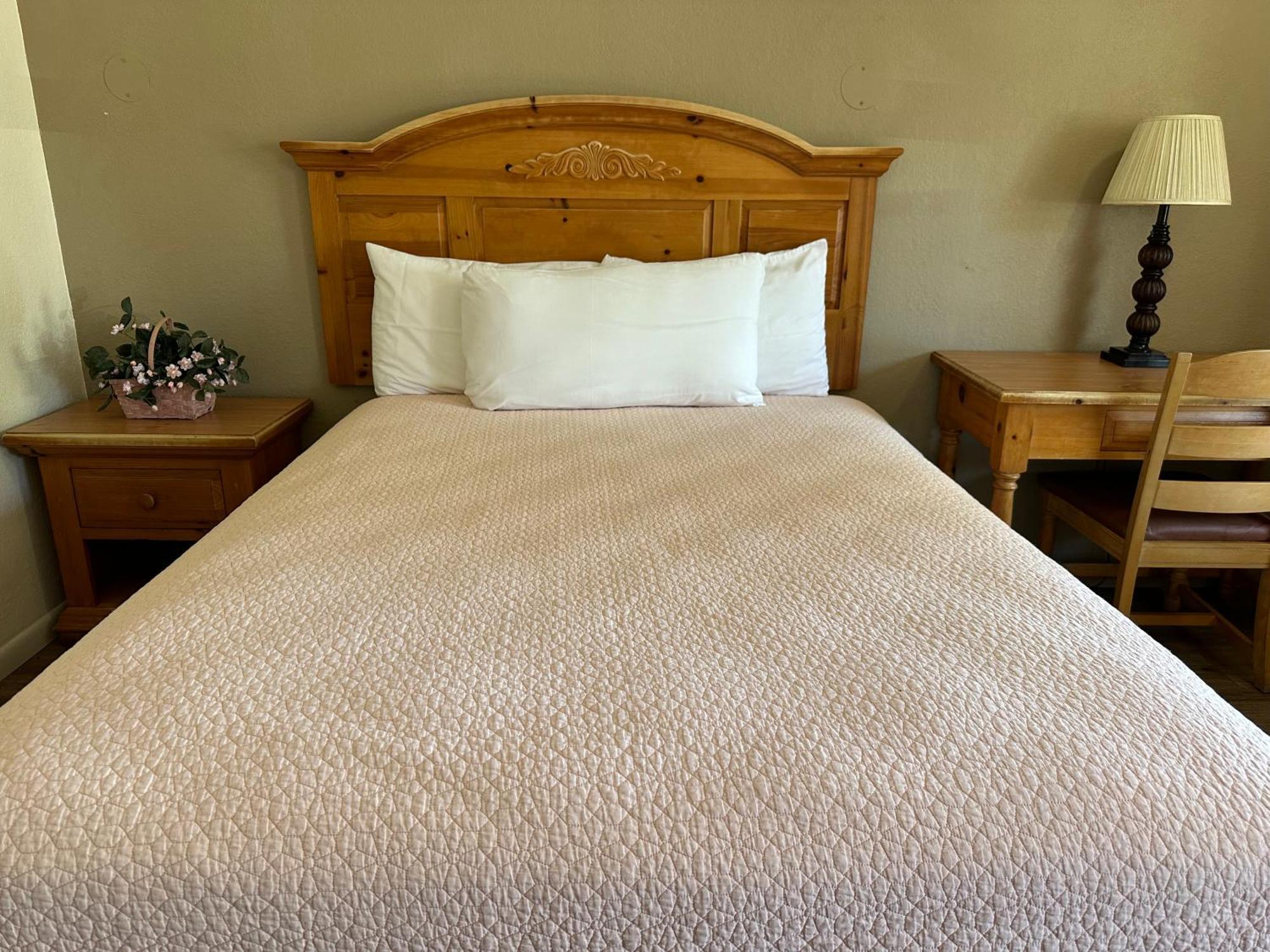 Sunset Inn And Suites Fredericksburg Zewnętrze zdjęcie