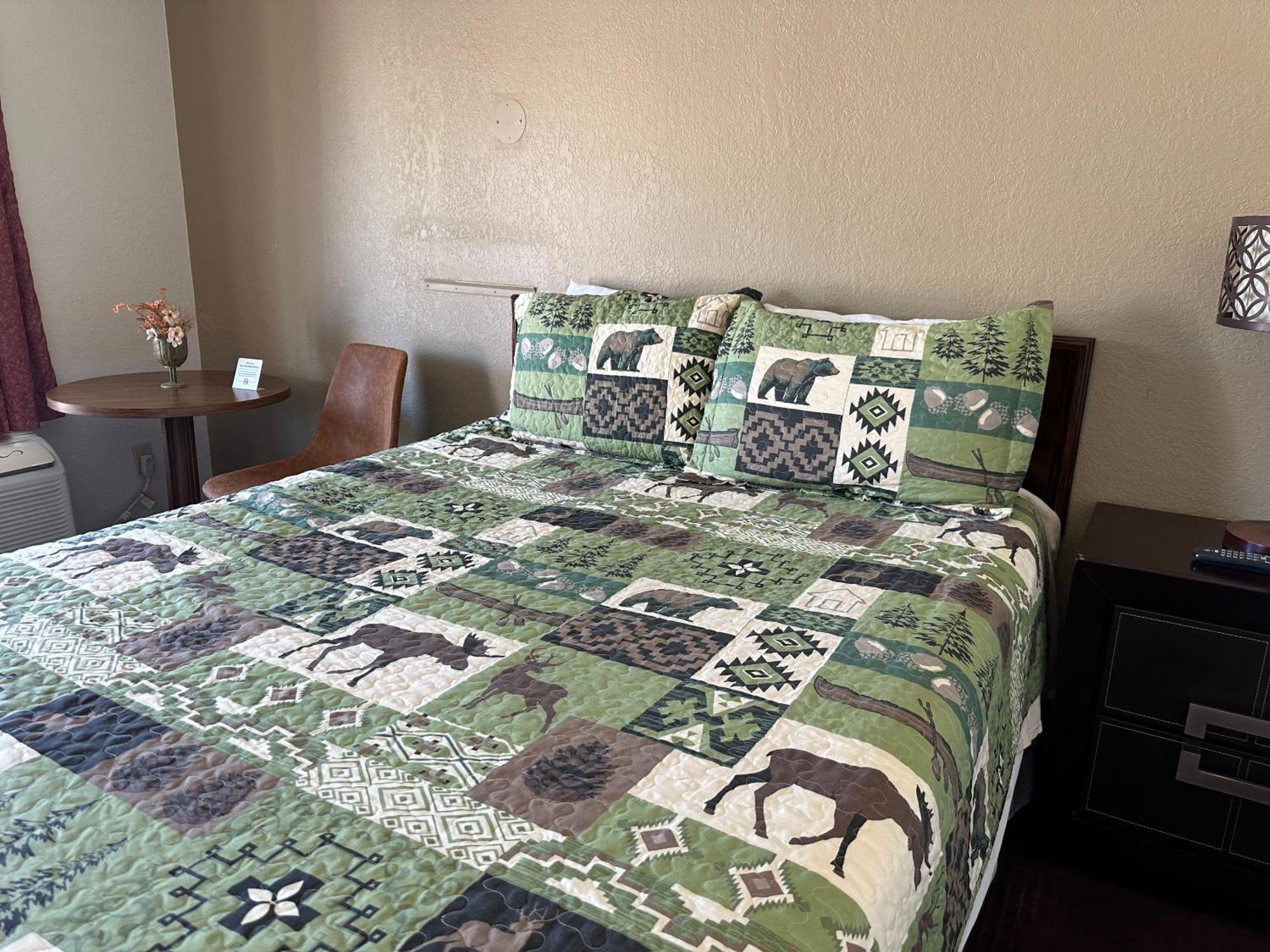 Sunset Inn And Suites Fredericksburg Zewnętrze zdjęcie