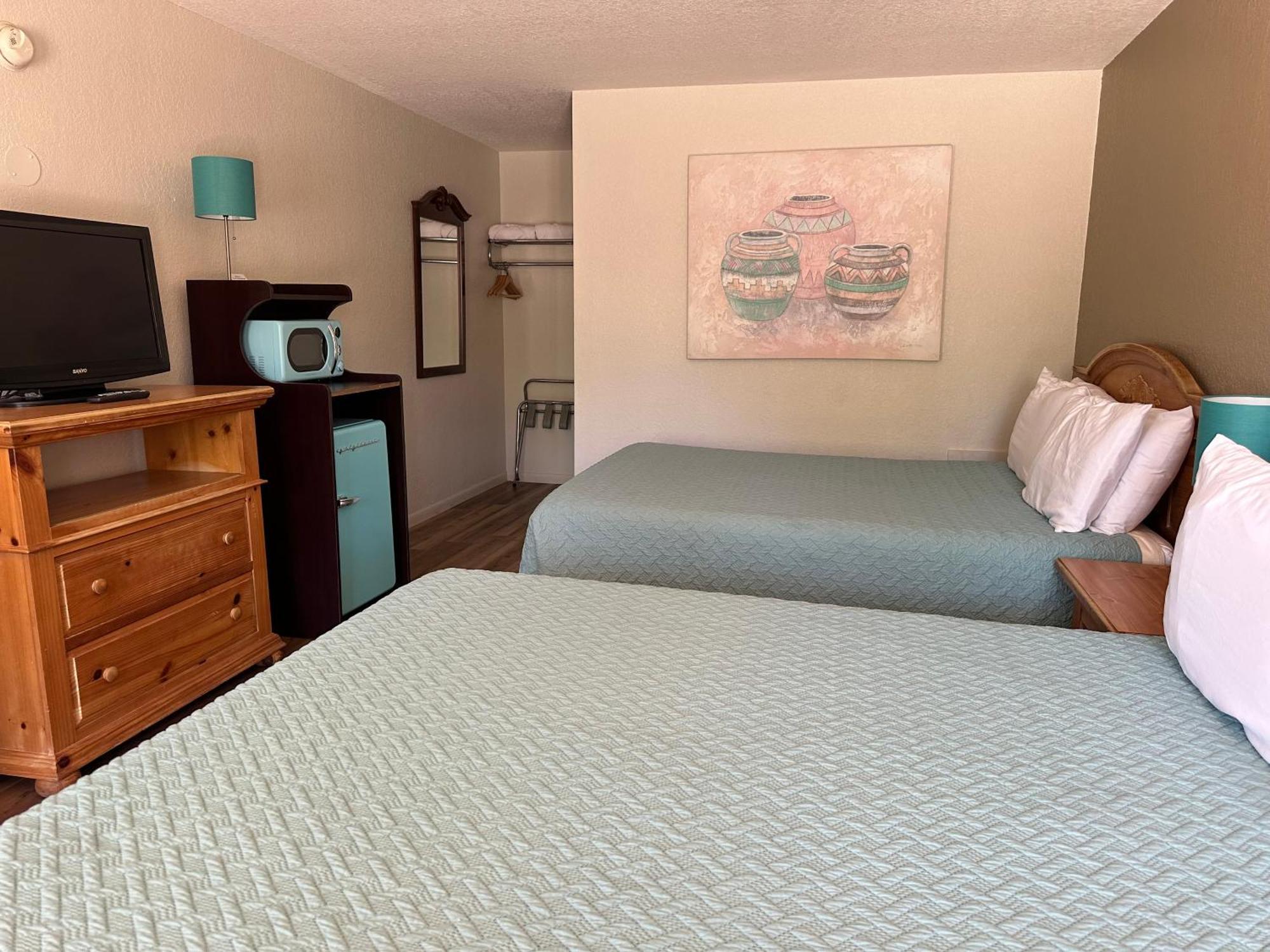Sunset Inn And Suites Fredericksburg Zewnętrze zdjęcie