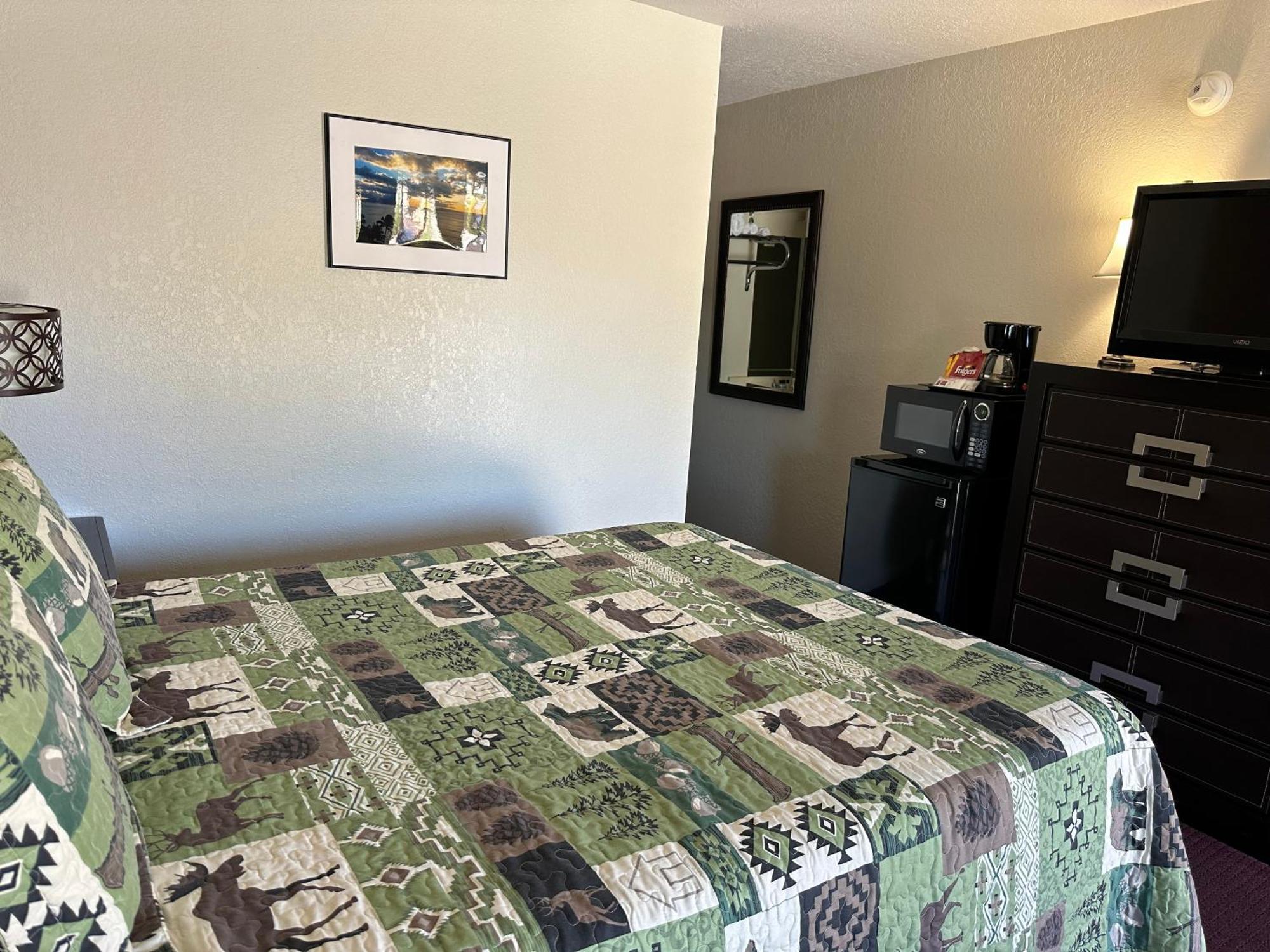 Sunset Inn And Suites Fredericksburg Zewnętrze zdjęcie