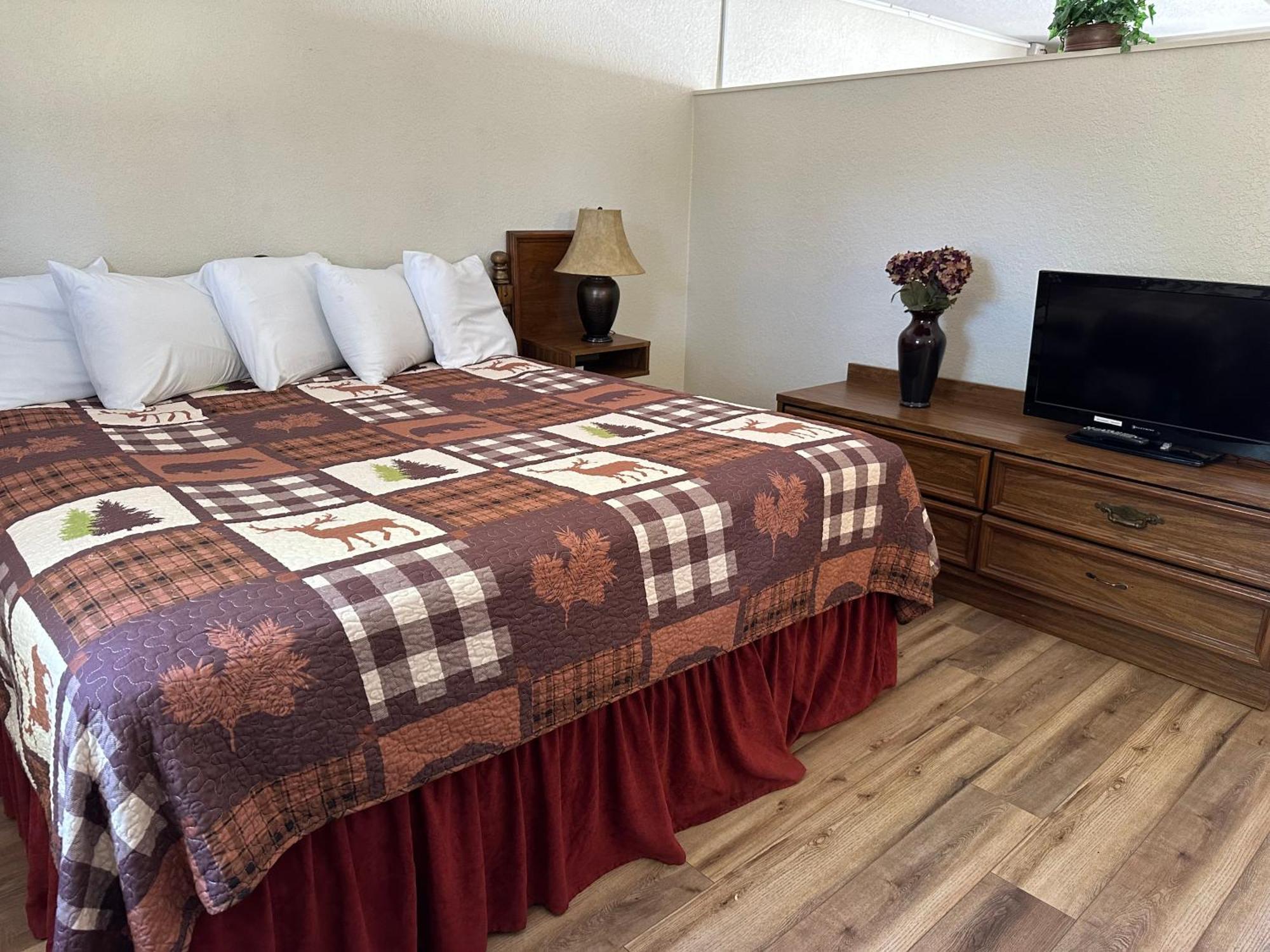 Sunset Inn And Suites Fredericksburg Zewnętrze zdjęcie